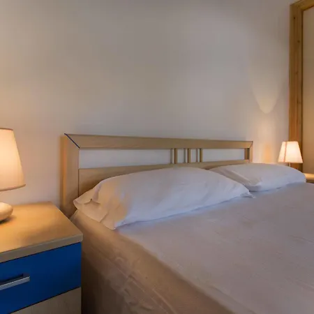 Villaggio Conca Specchiulla Aparthotel *